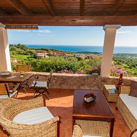 Casa Castangia بيت للعطل سان تيودورو