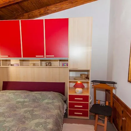 بيت للعطل Casa Castangia *