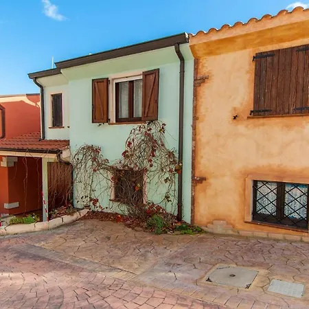 بيت للعطل Casa Castangia